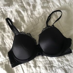 Journelle Lise T-Shirt Bra in Black